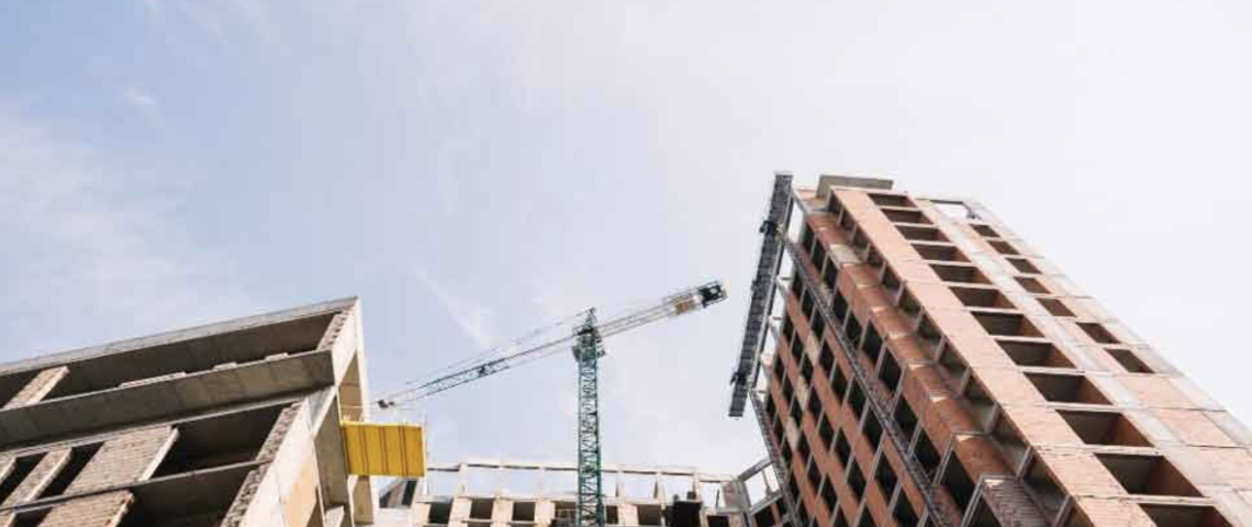 Crecimiento del sector construcción e inmobiliario: Expertos abogan por análisis más profundo para inversionistas