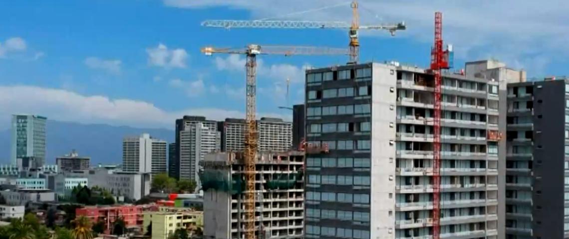 El agente inmobiliario 3.0: La transformación digital que redefine el corretaje de propiedades en Latinoamérica