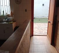 pasillo a patio trasero 