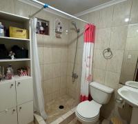 Tercer baño que es exclusivo del cuarto dormitorio