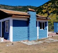 Casa de 2D, atrás el baño