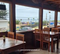 Comedor vista al mar 