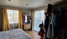 Tercer dormitorio en segundo piso con ventanas hacia el poniente y sur, colinda con juegos infantiles, sector cerrado y muy seguro