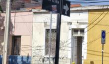Intersección de Santa Elvira con Joaquín Fernández Blanco