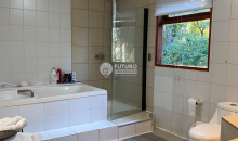 baño principal con jacuzzi
