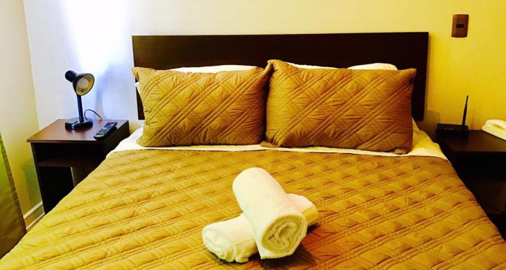 Cama matrimonial