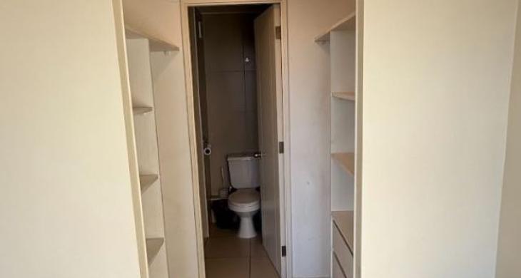 Working closet