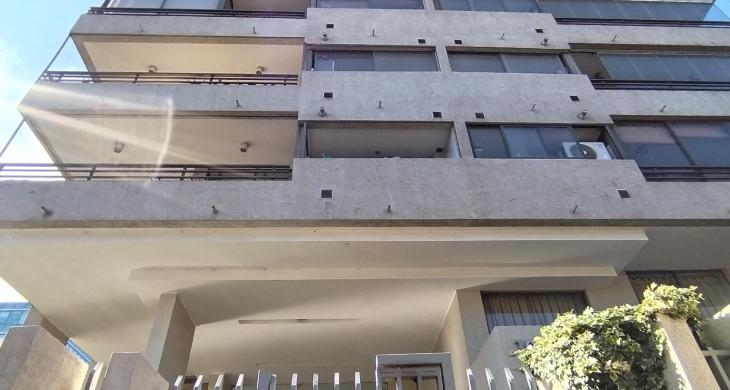 Frontis edificio