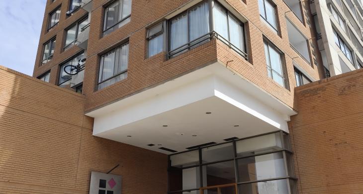 Excelente departamento en Metro Manquehue
