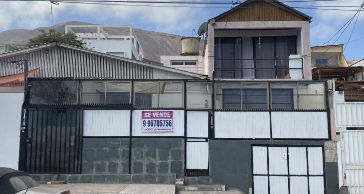 CASA HERMOSA 2 PISOS USO COMERCIAL Y/O HABITACIONAL 4D 3B SECTOR RESIDENCIAL 237 M2