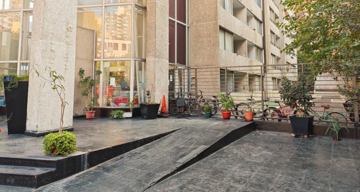 FRONTIS EDIFICIO