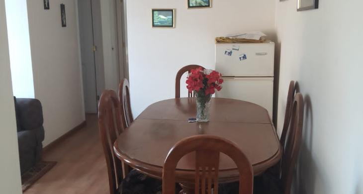 Vista más amplia del Comedor,  pasillo hacia las Habitaciones