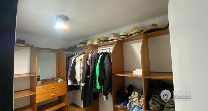 walk in closet dormitorio principal