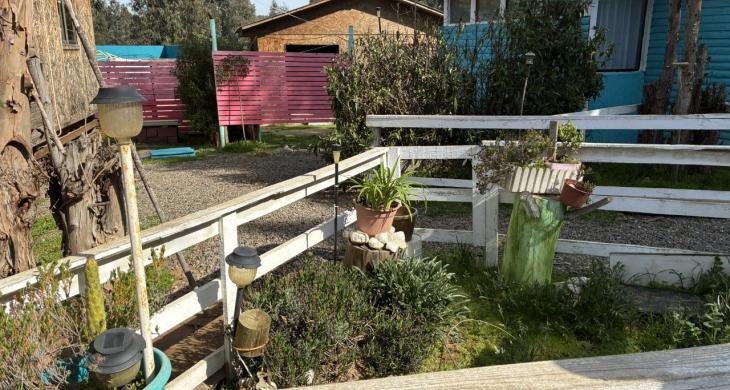 Hermosa propiedad rodeada de vegetación 