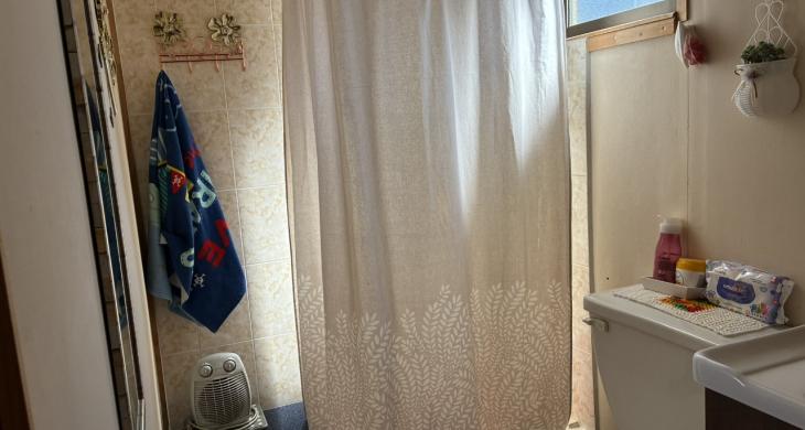 Dos casas de dos dormitorios cada una