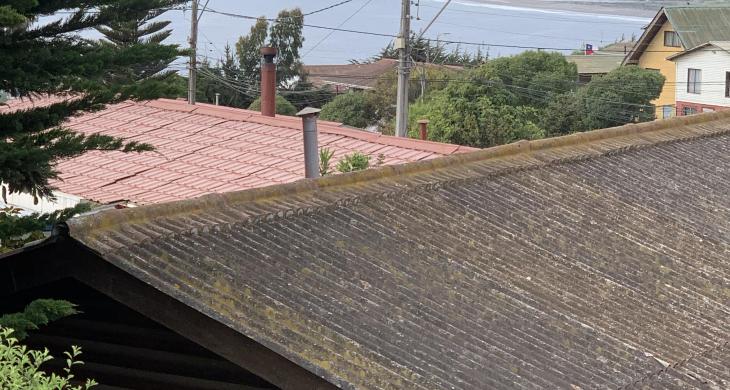 “Vista parcial al borde costero y a Playa Chica de Cartagena desde el segundo piso de la propiedad.”