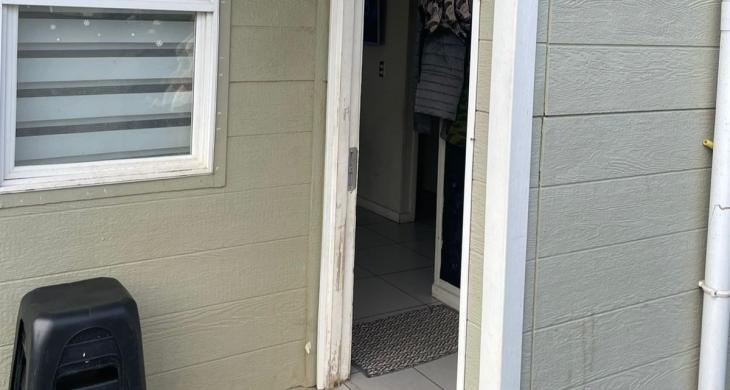 Entrada casa principal