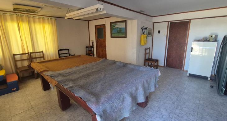 SALA DE JUEGO CON BAÑO REPARAR CIELO